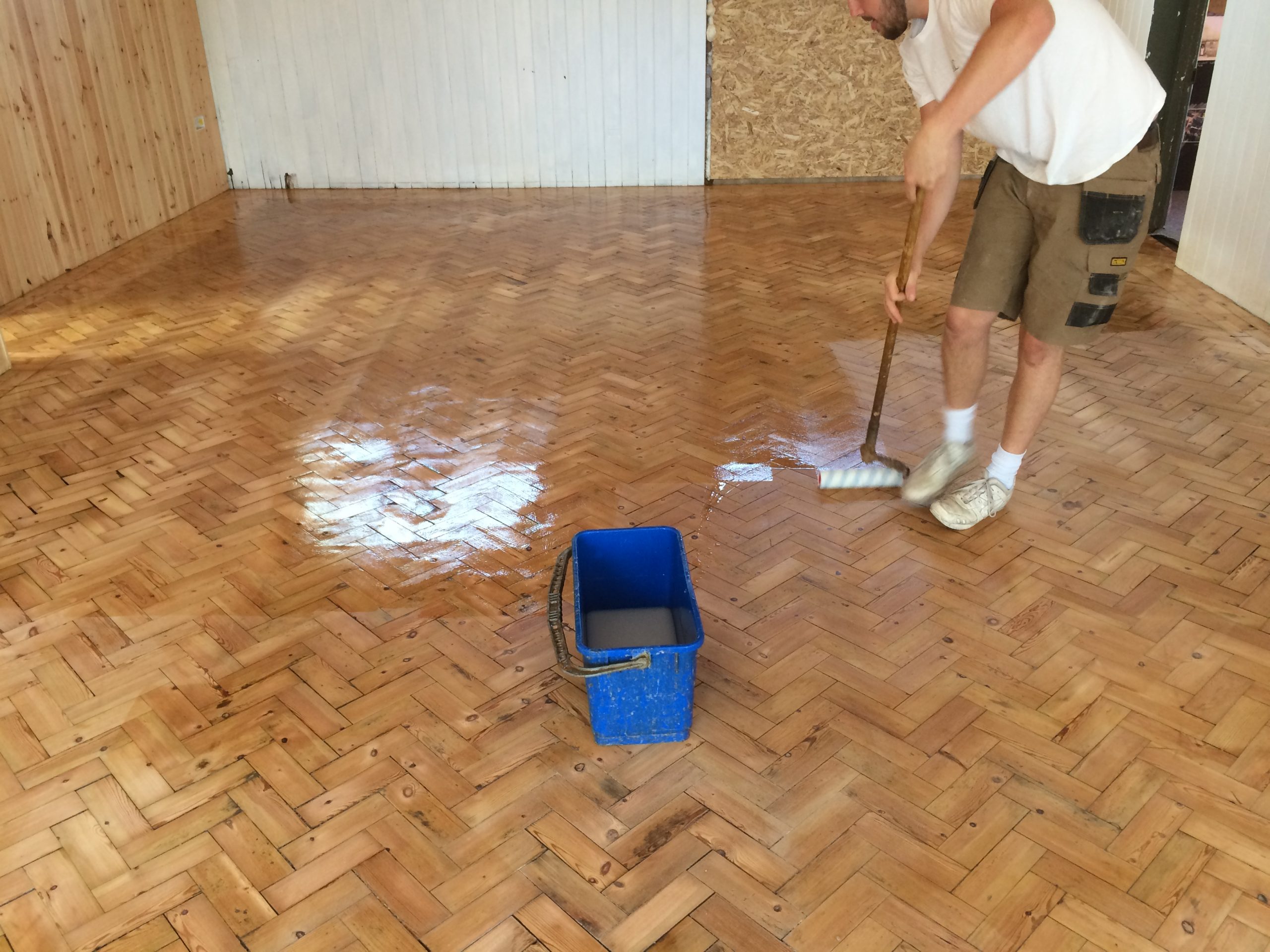 floor finish gloss 2